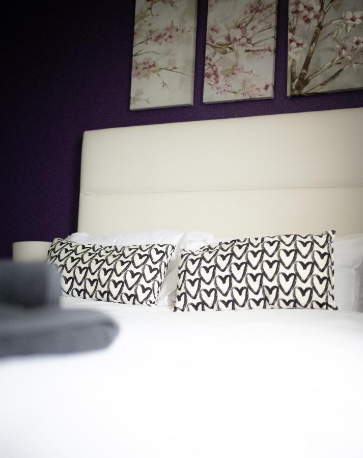 Stunning Sea Views, Luxury Apartment Beaches & Restaurants Are A Short Walk Away New Quay Eksteriør bilde