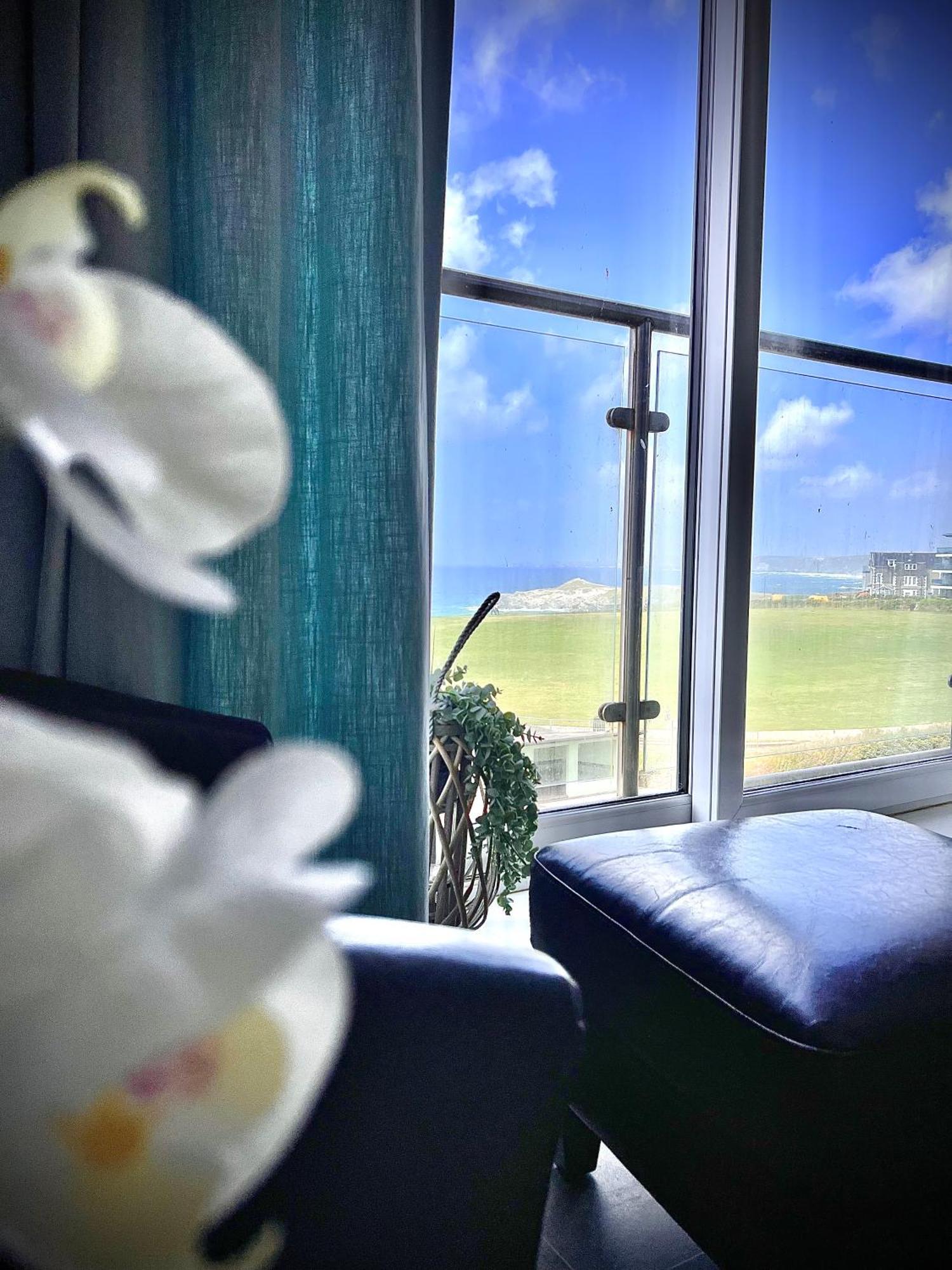 Stunning Sea Views, Luxury Apartment Beaches & Restaurants Are A Short Walk Away New Quay Eksteriør bilde